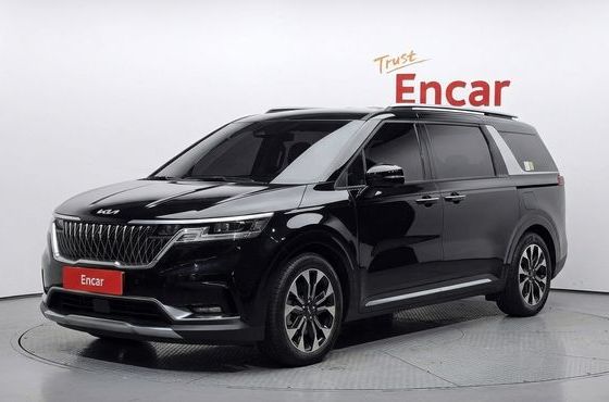 Kia Carnival 9-Seater Signature — пробег 67 786 км — фото 1 из 5