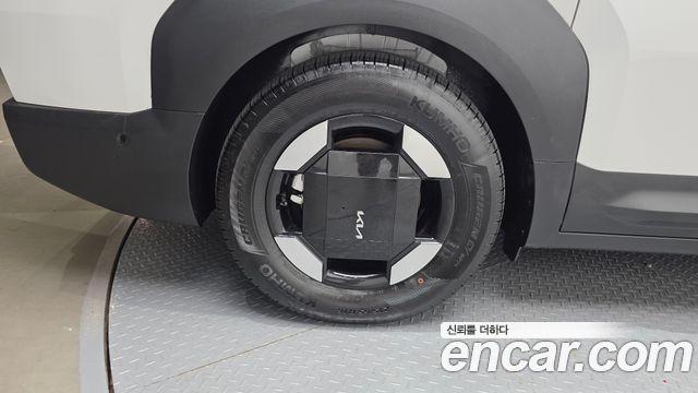 Kia PV5 из Кореи Encar