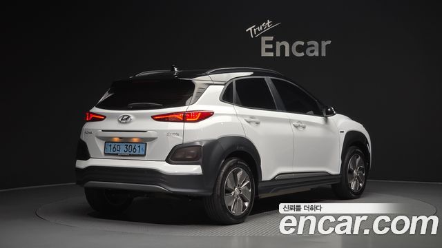 Hyundai Kona из Кореи Encar