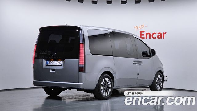 Hyundai Staria из Кореи Encar