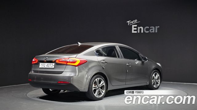 Kia K3 из Кореи Encar