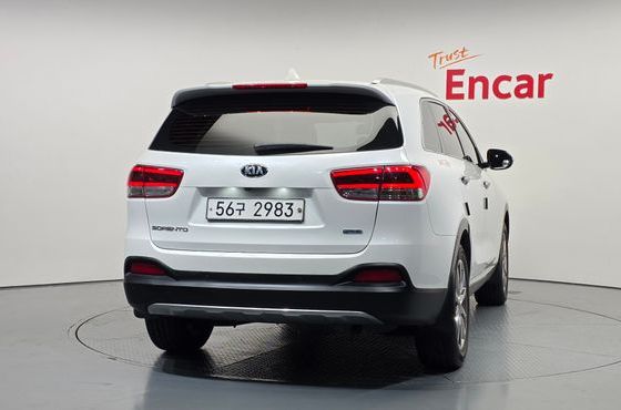 Kia Sorento Diesel 2.0 2WD Noblesse — пробег 113 567 км — фото 4 из 5