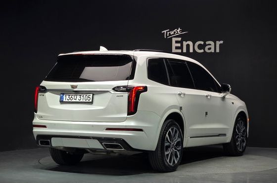 Cadillac XT6 3.6 Sport — пробег 60 826 км — фото 2 из 5