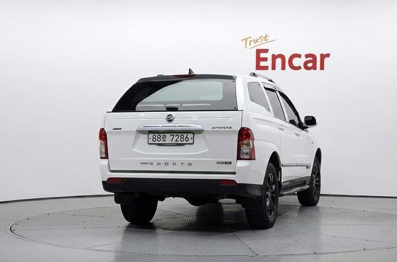 Ssangyong KORANDO 2.2 EXTREME 4WD — пробег 144 186 км — фото 4 из 5