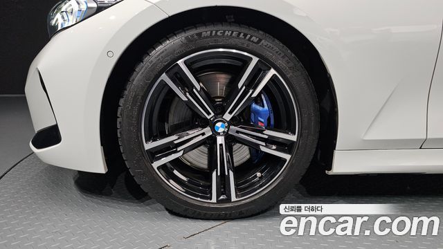 BMW 3-Series из Кореи Encar