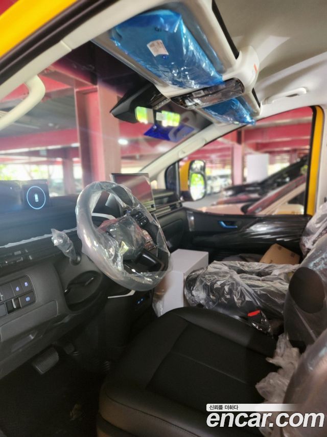 Hyundai Staria из Кореи Encar