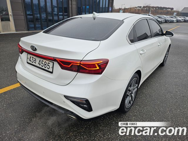 Kia K3 из Кореи Encar