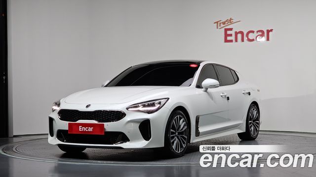 Kia Stinger 2.0 Turbo AWD Platinum — пробег 211 615 км — фото 1 из 5
