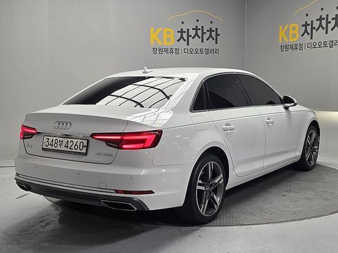 Audi A4 40 TFSI Premium — пробег 94 006 км — фото 5 из 5