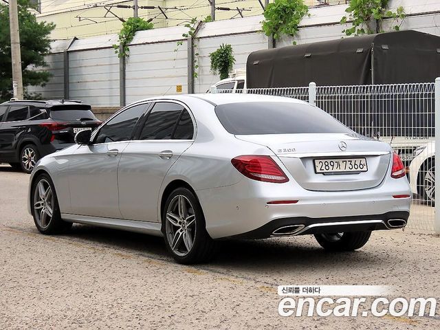 Mercedes-Benz E-Class из Кореи Encar