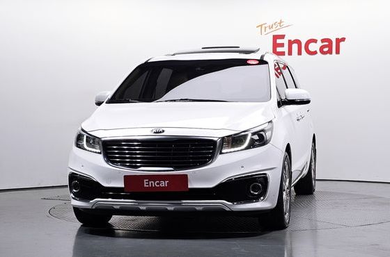 Kia Carnival 7-seater Limousine VIP — пробег 214 761 км — фото 3 из 5
