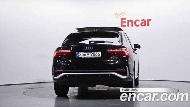 Audi Q3 35 TDI Premium Sportback — пробег 76 695 км — фото 4 из 5