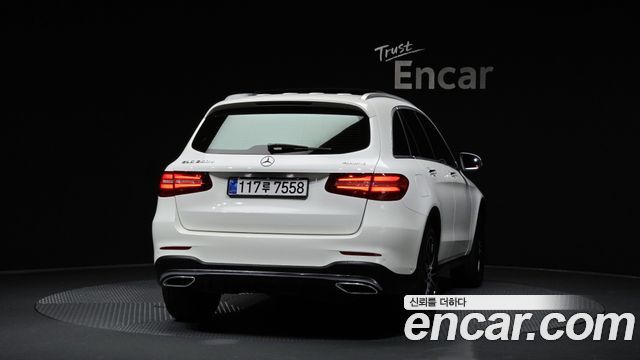 Mercedes-Benz GLC-Class GLC250 d 4MATIC — пробег 88 076 км — фото 4 из 5