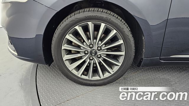 Kia K7 из Кореи Encar