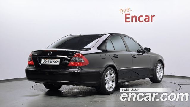Mercedes-Benz E-Class из Кореи Encar