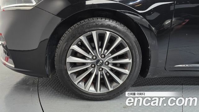 Kia K7 из Кореи Encar