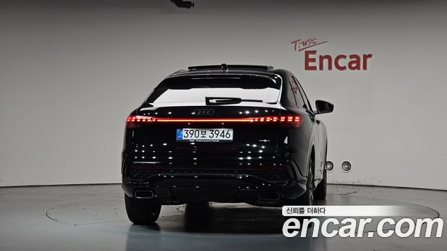 Audi Q5 40 TFSI 콰트로 S Line Sportback — пробег 45 км — фото 4 из 5