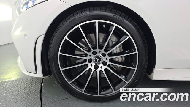 Mercedes-Benz CLS-Class CLS450 4MATIC AMG Line — пробег 81 259 км — фото 5 из 5