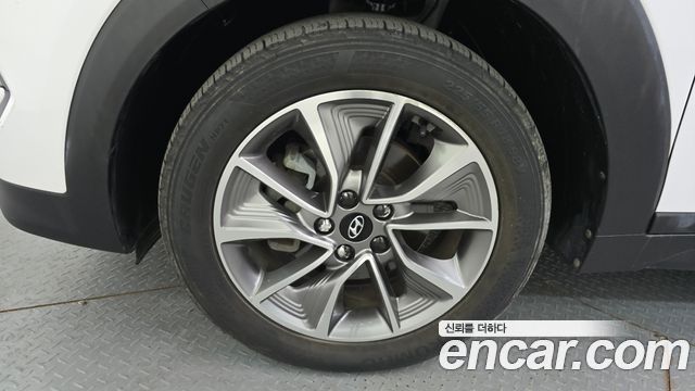Hyundai Tucson из Кореи Encar