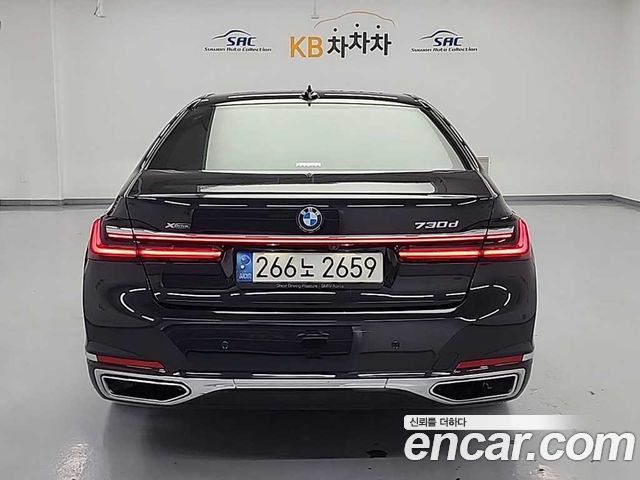 BMW 7-Series 730d xDrive Design Pure Excellence — пробег 110 000 км — фото 3 из 5