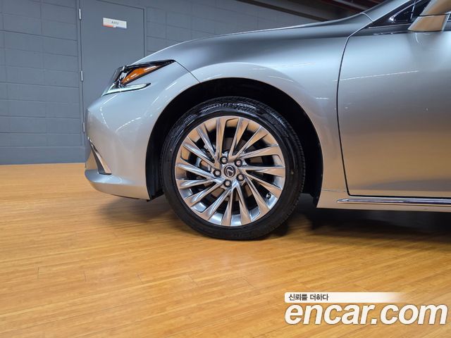Lexus ES из Кореи Encar