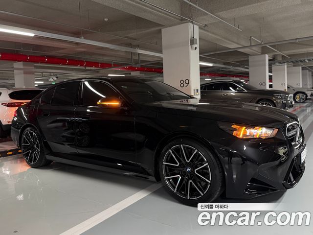 BMW M5 M5 Sedan — пробег 1 652 км — фото 2 из 5