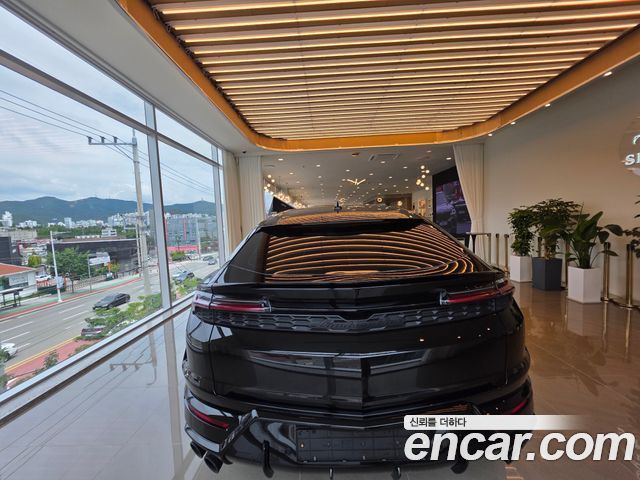 Lamborghini Urus из Кореи Encar