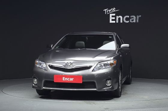 Toyota Camry Hybrid — пробег 96 698 км — фото 3 из 5