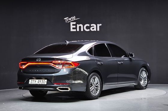 Hyundai Grandeur 2.4 Premium — пробег 49 893 км — фото 2 из 5