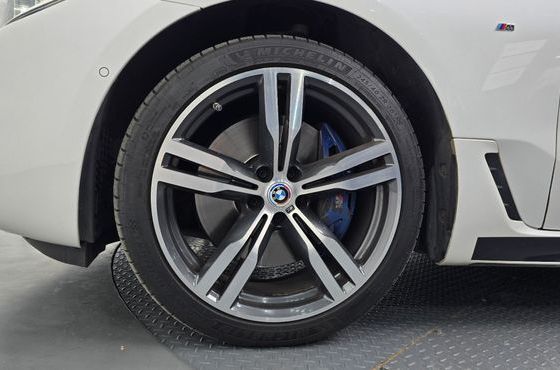 BMW Gran Turismo 640i xDrive M Sport — пробег 80 830 км — фото 5 из 5