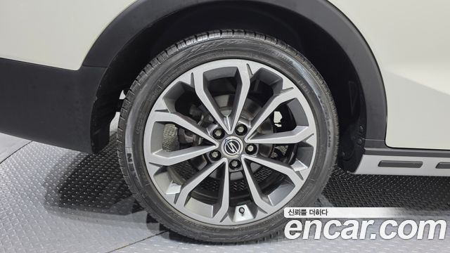 Ssangyong TIBOLI из Кореи Encar