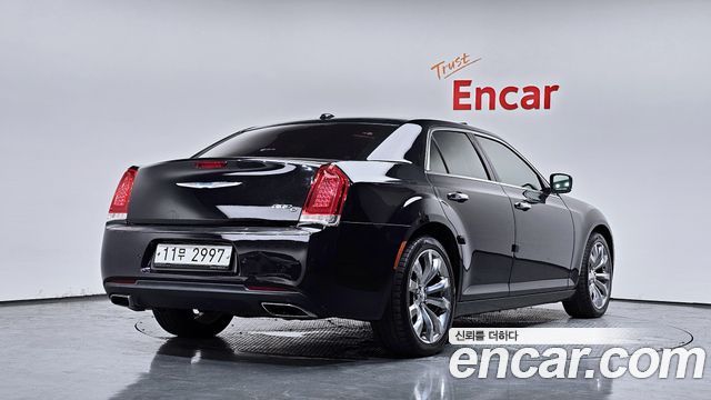Chrysler 300C 3.6 — пробег 145 697 км — фото 2 из 5