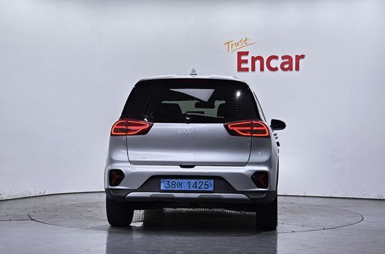 Kia Niro Earth — пробег 24 530 км — фото 4 из 5