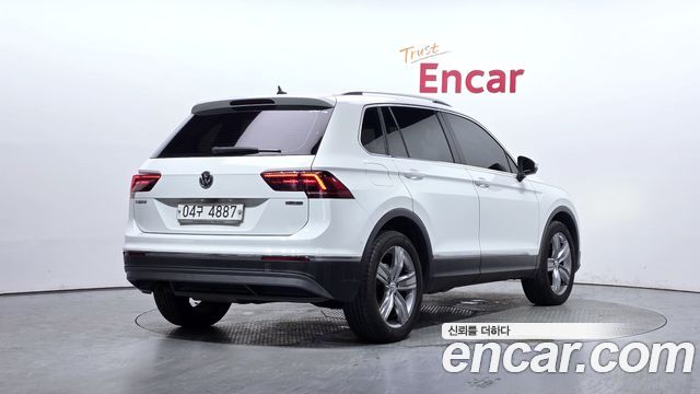 Volkswagen Tiguan из Кореи Encar