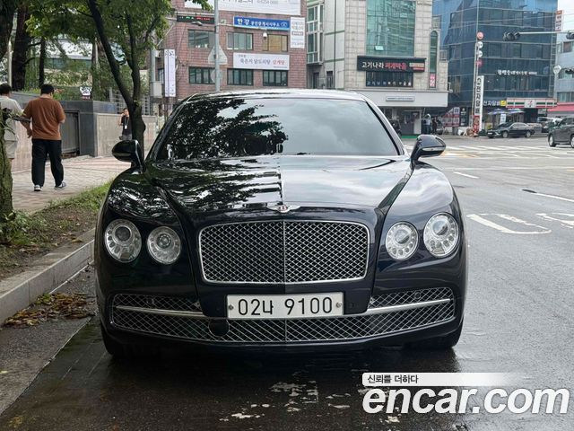 Bentley Flying Spur 4.0 — пробег 37 142 км — фото 1 из 5