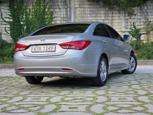 Hyundai Sonata CVVL Smart — пробег 107 887 км — фото 2 из 5