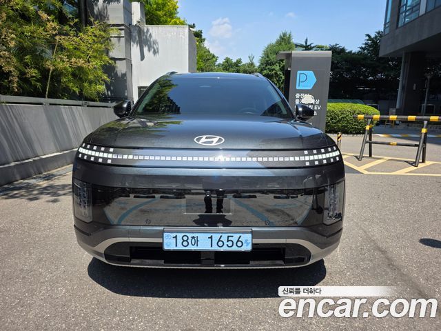 Hyundai Ioniq9 Performance Type AWD 6-Seater Calligraphy — пробег 49 км — фото 3 из 5