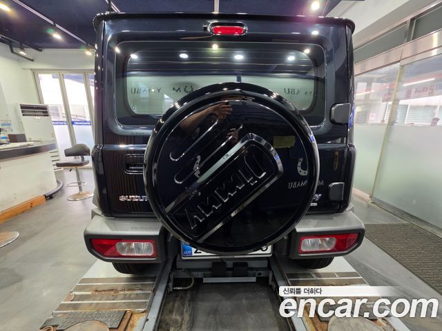 Suzuki Jimny 1.5 — пробег 4 692 км — фото 4 из 5