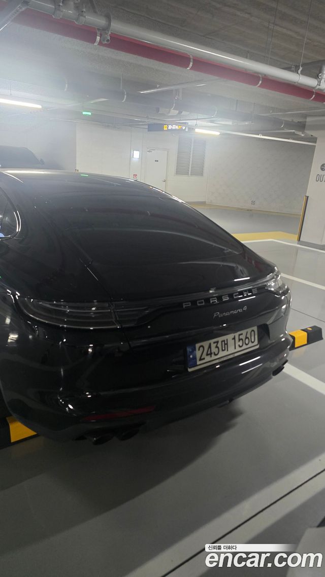 Porsche Panamera 2.9 AWD Platinum Edition — пробег 47 064 км — фото 2 из 5