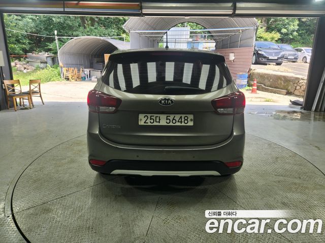 Kia Carens из Кореи Encar