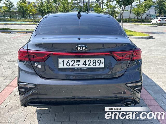 Kia K3 из Кореи Encar