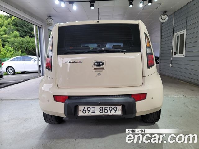 Kia Soul 1.6 2U Safety — пробег 157 000 км — фото 4 из 5