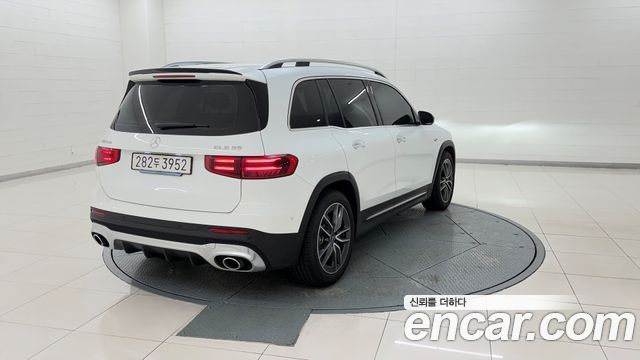 Mercedes-Benz GLB-Class из Кореи Encar