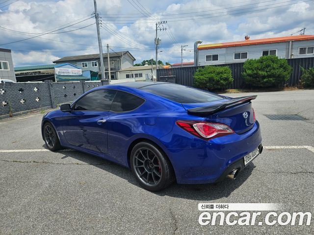 Hyundai Genesis из Кореи Encar