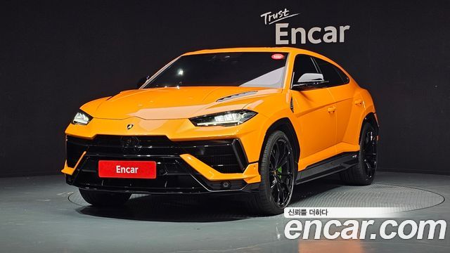Lamborghini Urus 4.0 V8 S — пробег 8 352 км — фото 1 из 5