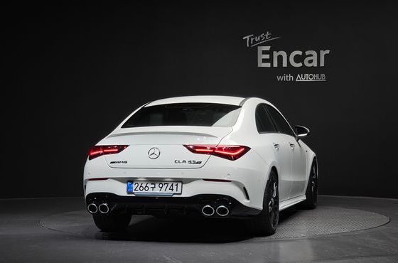 Mercedes-Benz CLA-Class AMG CLA 45 S 4MATIC+ — пробег 2 585 км — фото 4 из 5