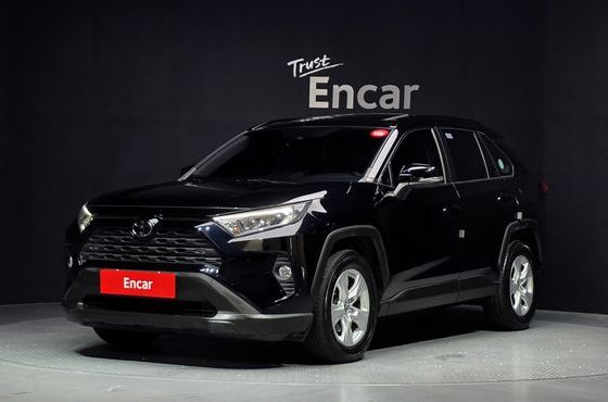 Toyota RAV4 2.5 2WD — пробег 39 262 км — фото 1 из 5
