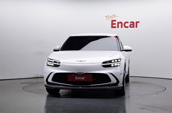Genesis GV60 Standard AWD — пробег 30 463 км — фото 3 из 5