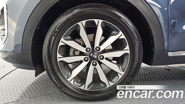 Kia Sportage из Кореи Encar