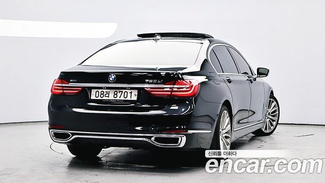 BMW 7-Series 750Li xDrive — пробег 67 413 км — фото 2 из 5